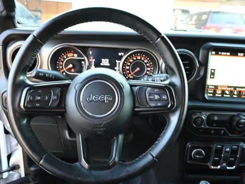 Used 2022 Jeep Wrangler Unlimited Sport w/ Sun And Sound Package image 13