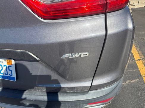 Used 2018 Honda CR-V LX image 4