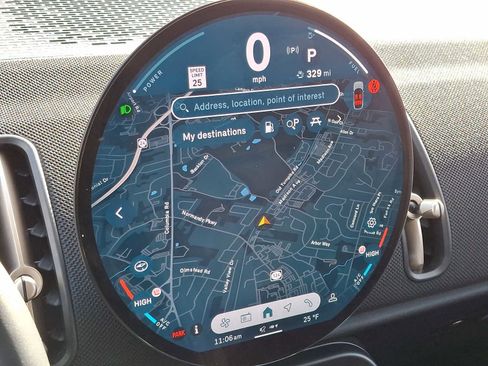 Used 2025 MINI Cooper Countryman S w/ Comfort Package Max image 19