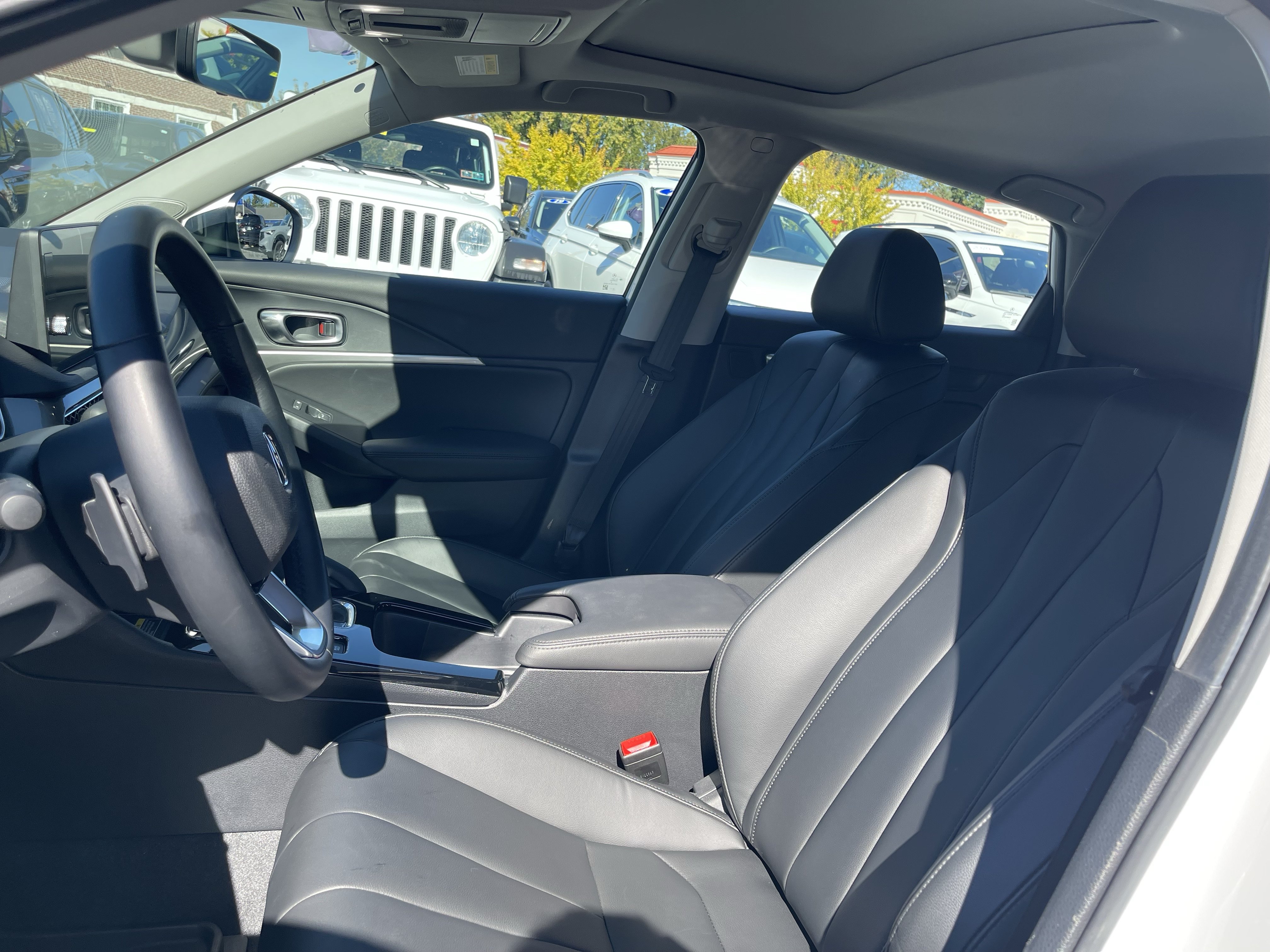 Certified 2026 Acura Integra FWD image 8