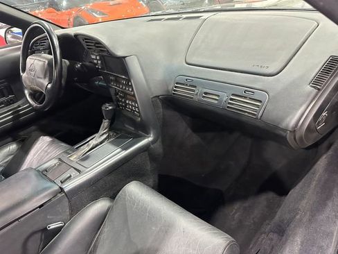 Used 1994 Chevrolet Corvette Coupe image 10