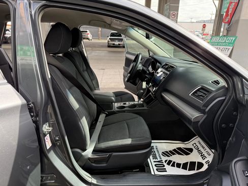 Used 2019 Subaru Outback 2.5i Premium w/ Popular Package #2 AWD/4WD image 20