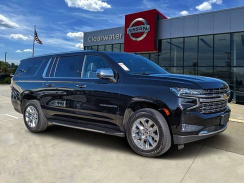 Used 2024 Chevrolet Suburban Premier image 1