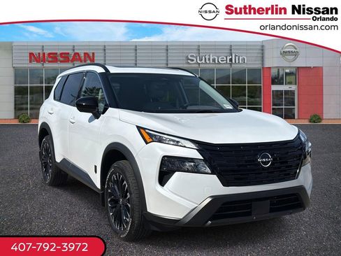 Used 2026 Nissan Rogue SV image 1