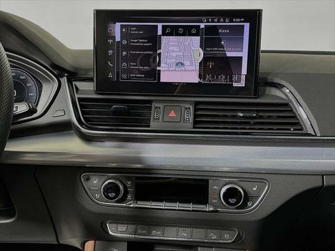 Certified 2025 Audi Q5 2.0T Premium Plus w/ Premium Plus Package image 13