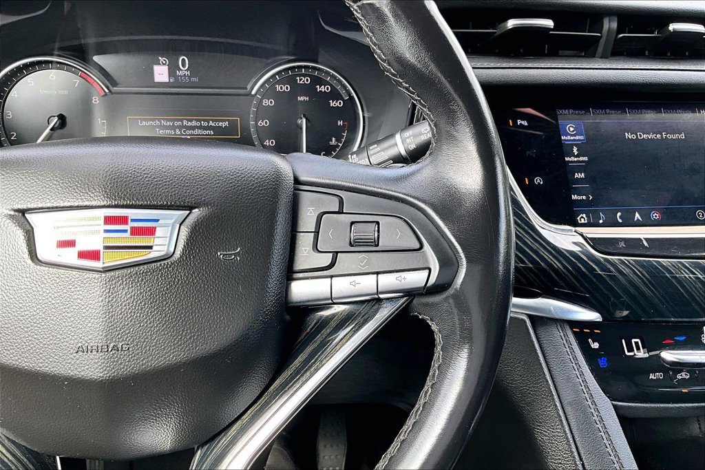 Used 2024 Cadillac XT6 Premium Luxury FWD image 12