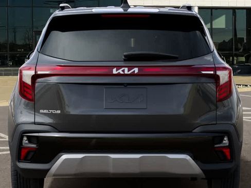 New 2026 Kia Seltos EX FWD image 13