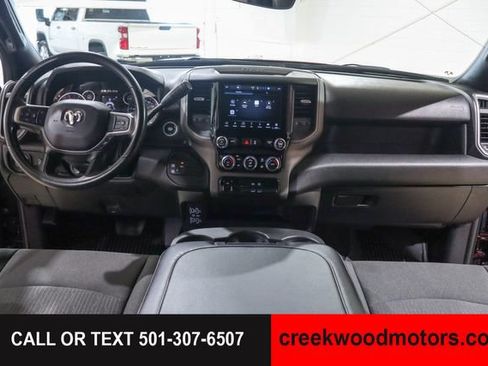 Used 2024 RAM 2500 Tradesman w/ Chrome Appearance Group AWD/4WD image 8