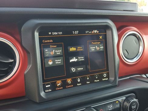 Used 2022 Jeep Gladiator Rubicon w/ LED Lighting Group image 17