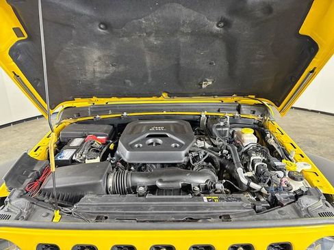 Used 2020 Jeep Wrangler Unlimited Sport S AWD/4WD image 30