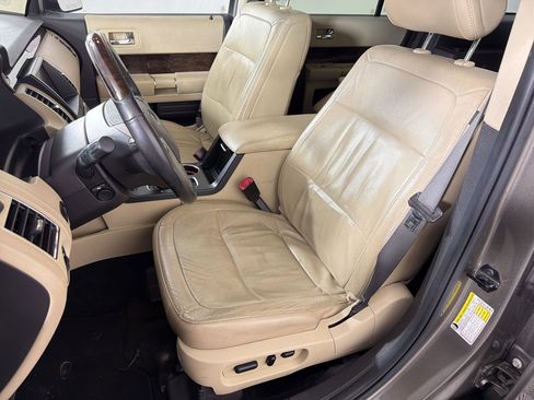 Used 2013 Ford Flex Limited FWD image 5