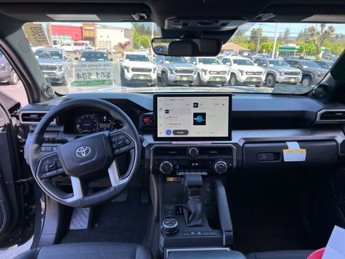 New 2026 Toyota 4Runner TRD Off-Road Premium AWD/4WD image 22