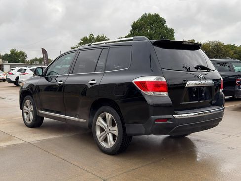 Used 2012 Toyota Highlander Limited FWD image 9