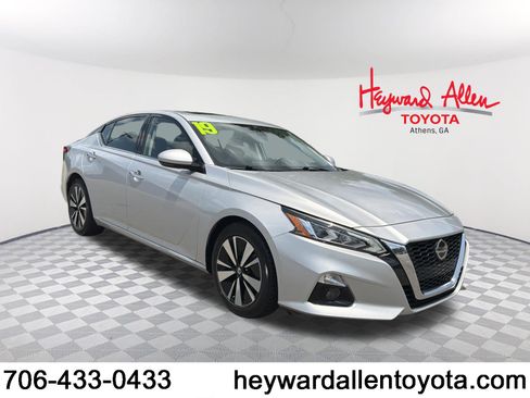 Used 2019 Nissan Altima 2.5 SL FWD image 1