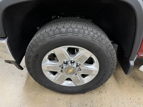 Used 2023 Chevrolet Silverado 2500 LTZ w/ LTZ Plus Package image 7