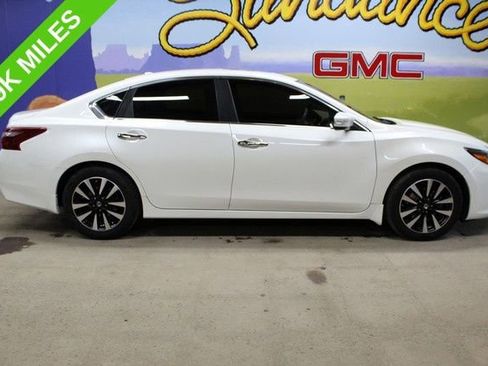 Used 2018 Nissan Altima 2.5 SL FWD image 1