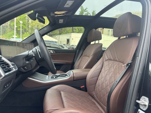 Used 2024 BMW X5 sDrive40i image 19