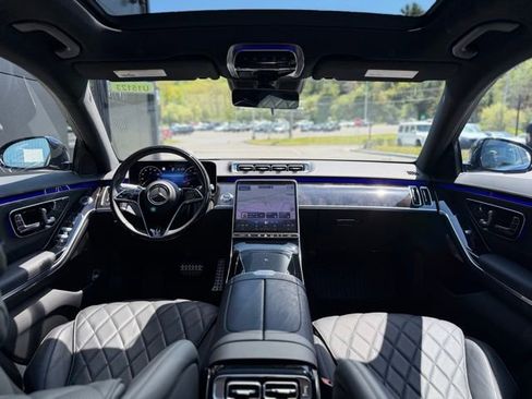 Used 2024 Mercedes-Benz S 580 4MATIC Sedan image 31