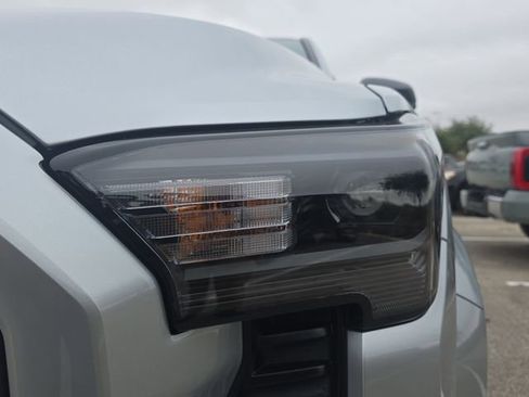 New 2026 Toyota Tacoma SR image 30