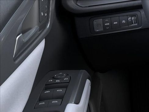 New 2026 Chevrolet Traverse High Country w/ LPO, Floor Liner Package image 22