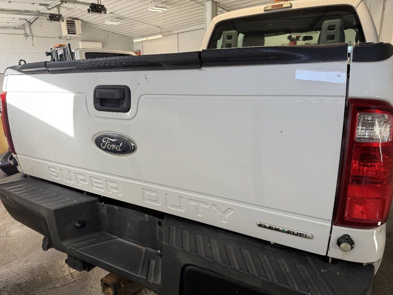 Used 2015 Ford F250 XL w/ FX4 Off-Road Package AWD/4WD image 8