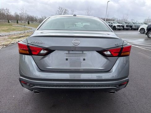 Used 2025 Nissan Altima 2.5 SL FWD image 7