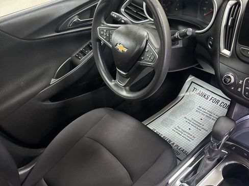 Used 2024 Chevrolet Malibu LT FWD image 24