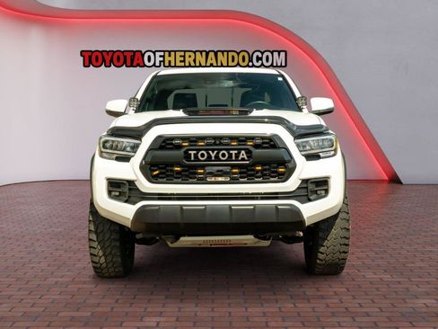 Used 2020 Toyota Tacoma TRD Pro AWD/4WD image 2