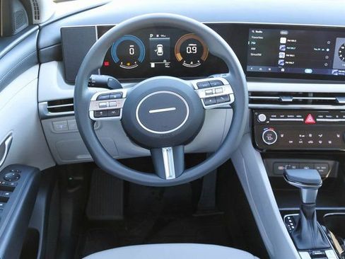 New 2026 Hyundai Tucson SEL image 14
