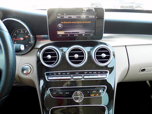 Used 2016 Mercedes-Benz C 300 Sedan image 16