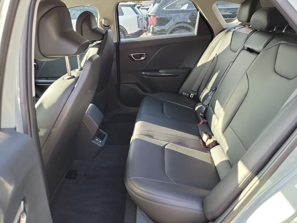 New 2026 Kia K4 EX FWD image 15
