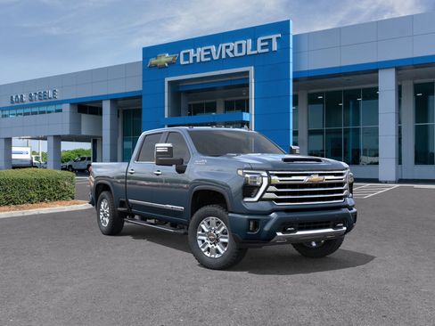New 2026 Chevrolet Silverado 2500 High Country AWD/4WD image 1