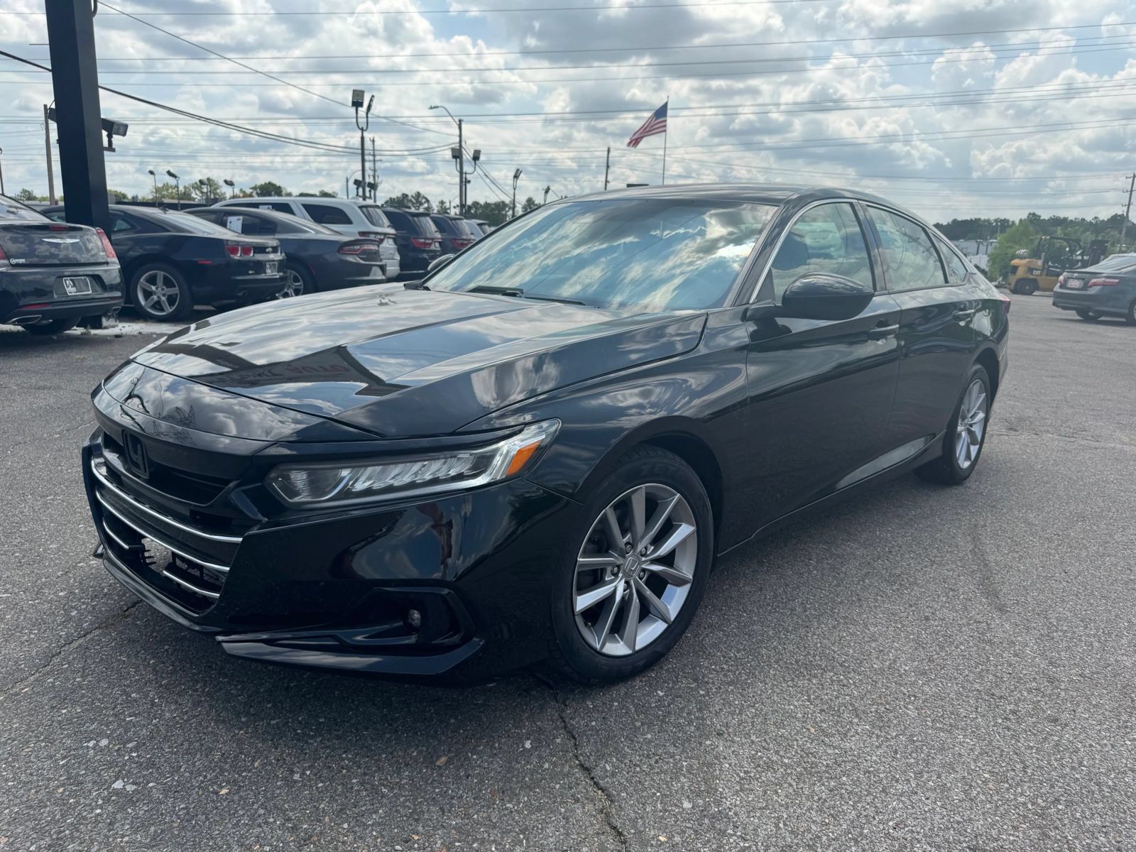 Used 2022 Honda Accord LX image 3