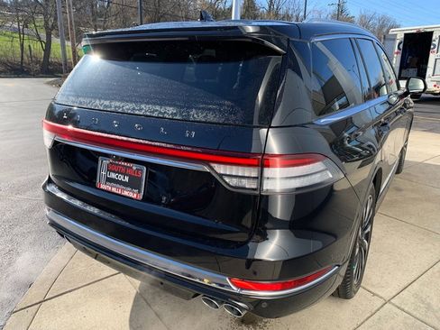 Certified 2023 Lincoln Aviator Black Label Grand Touring AWD/4WD image 7