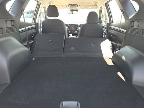 Certified 2024 Hyundai Tucson SE FWD image 21