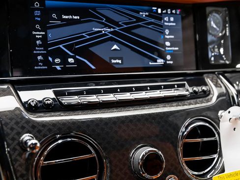 New 2026 Rolls-Royce Cullinan Black Badge image 26