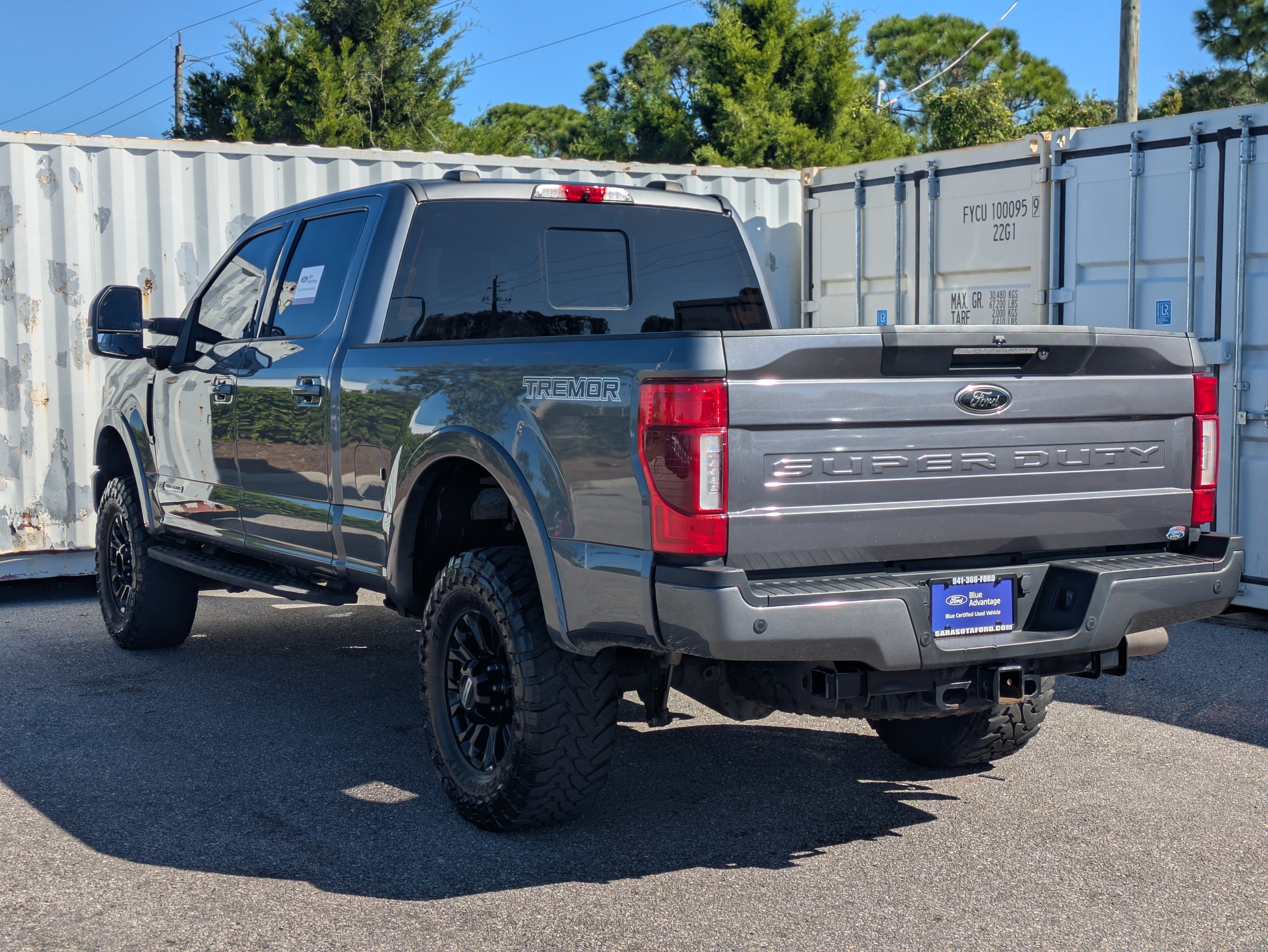 Used 2022 Ford F250 Lariat w/ Tremor Off-Road Package AWD/4WD image 7