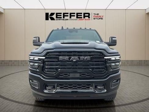 New 2026 RAM 2500 Laramie w/ Night Edition AWD/4WD image 9