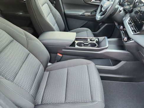 New 2026 Chevrolet Equinox LT image 14