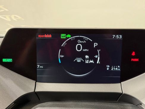 New 2026 Toyota Prius Plug-In Hybrid FWD image 25