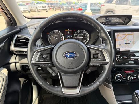 Certified 2022 Subaru Forester Limited AWD/4WD image 10