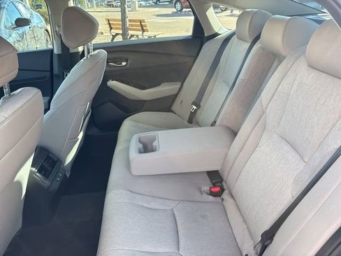 Certified 2025 Honda Accord SE image 20