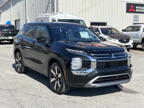 New 2026 Mitsubishi Outlander SE FWD image 6