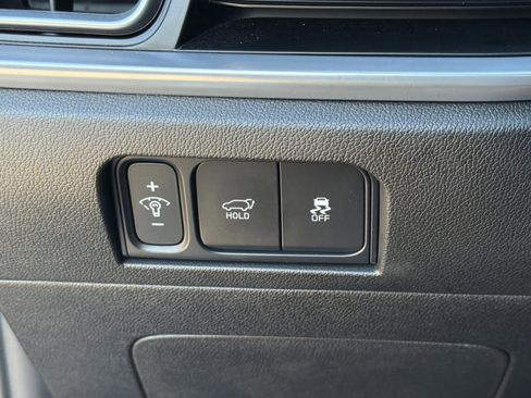 Certified 2025 Kia Sorento SX Prestige image 23