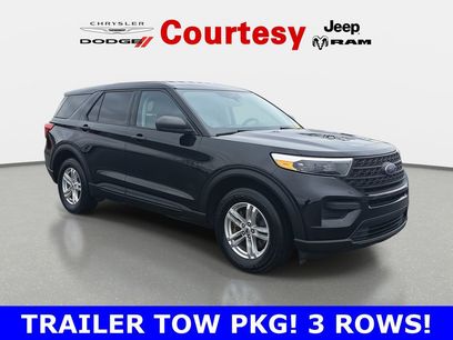 Used 2022 Ford Explorer Base w/ Class IV Trailer Tow Package