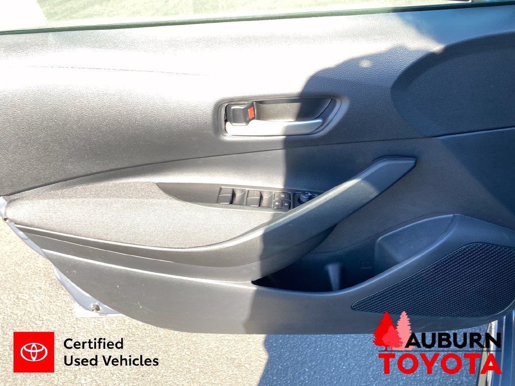 Certified 2026 Toyota Corolla SE w/ SE Package FWD image 10