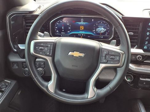 Used 2023 Chevrolet Silverado 1500 LTZ w/ Z71 Off-Road Package AWD/4WD image 21
