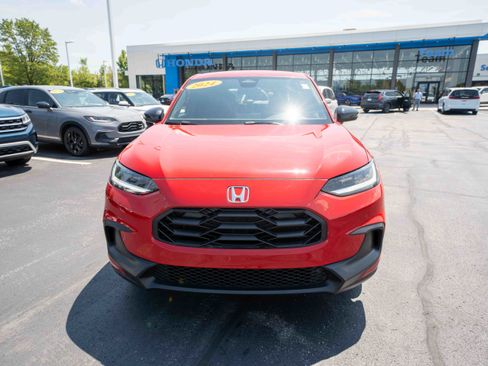 Certified 2024 Honda HR-V Sport image 2