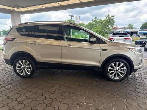 Used 2017 Ford Escape Titanium AWD/4WD image 5