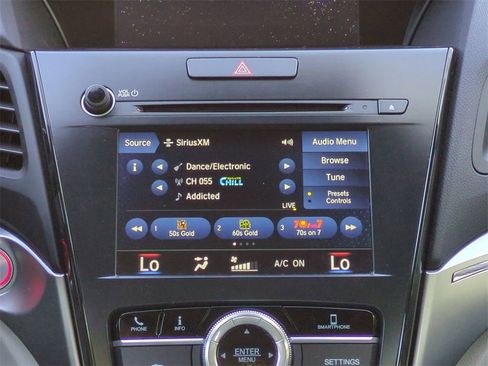 Certified 2020 Acura ILX w/ Premium Package image 18